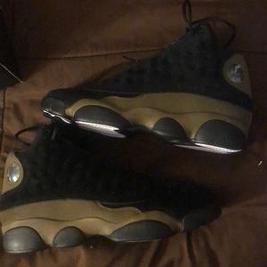 Jordan 13 size 7Y